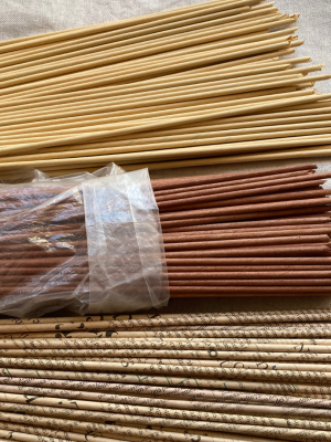 Come preparare e colorare le cannucce